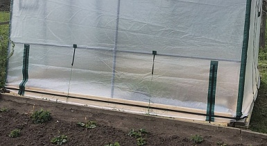 Тент-чехол из армированной пленки на каркас 3x3x2.4 теплицы ShelterLogic Тент-чехол из армированной пленки на каркас 3x3x2.4 теплицы ShelterLogic